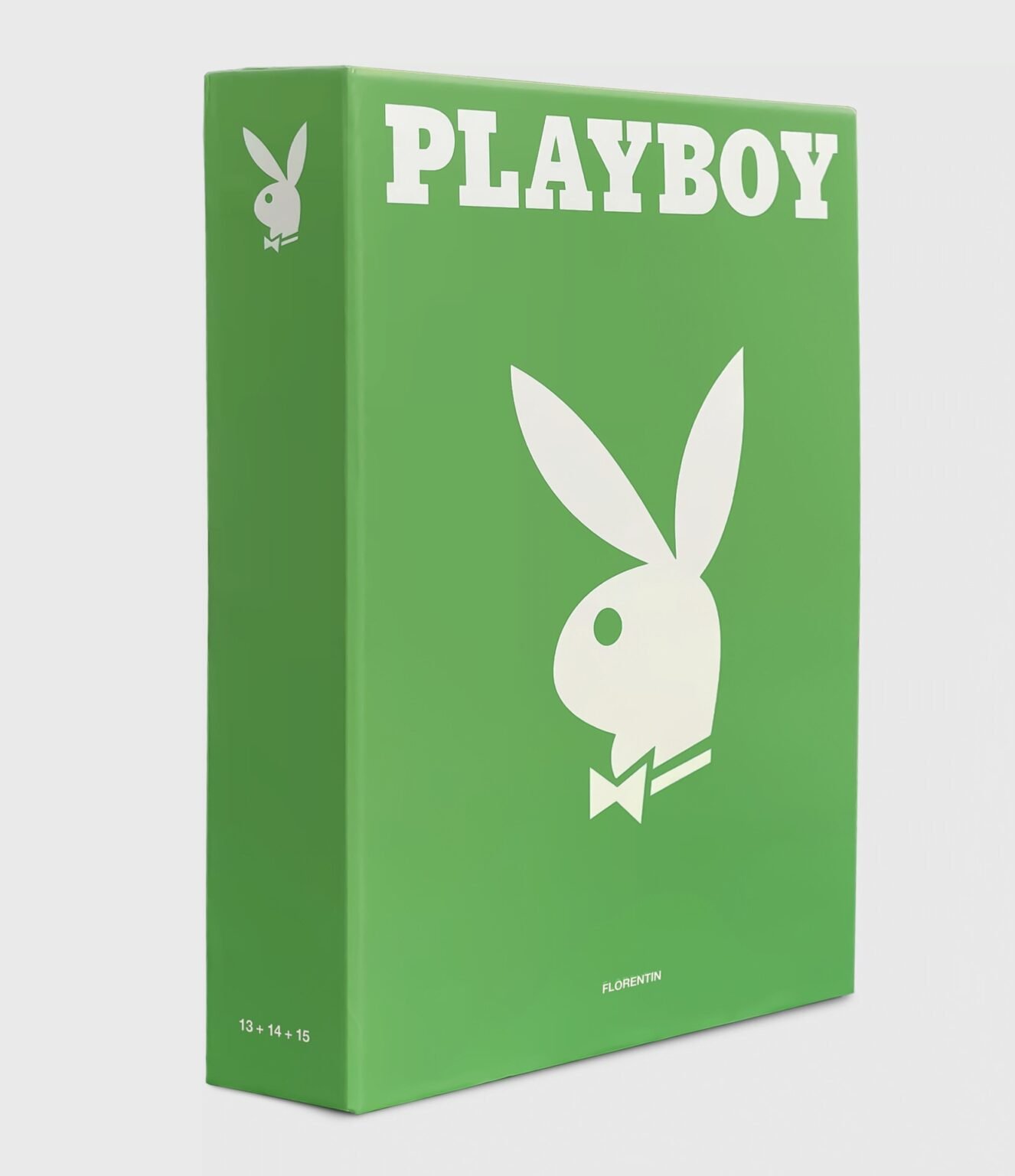 Scandals and confidences from French celebrities, that perfectly sums up this anthology of Playboy mooks, Green Coffret.